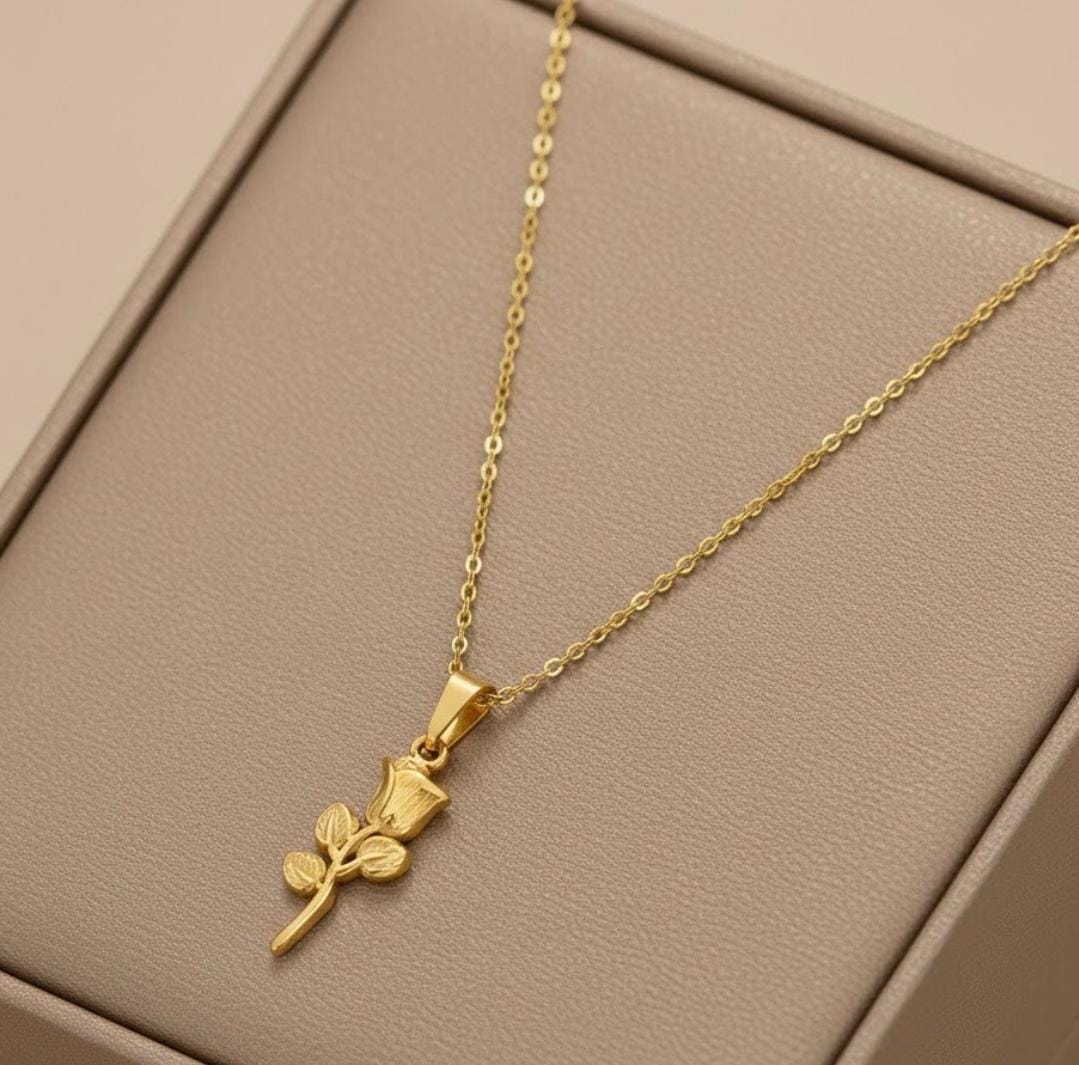 Delicate, charming, and perfect for everyday!